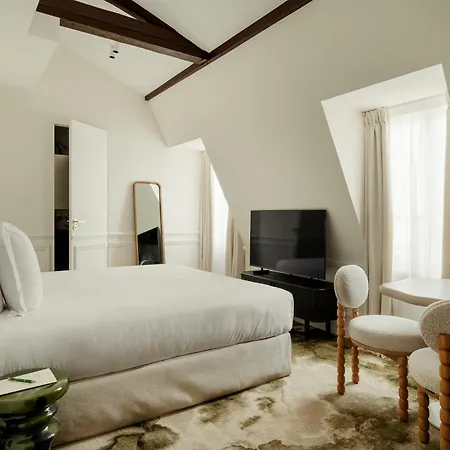 Leon Hotel Paris