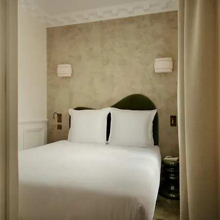 Leon Hotel 3*